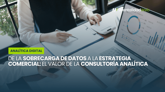 Esquema que muestra la transformación de datos técnicos y complejos en paneles de decisiones gerenciales.