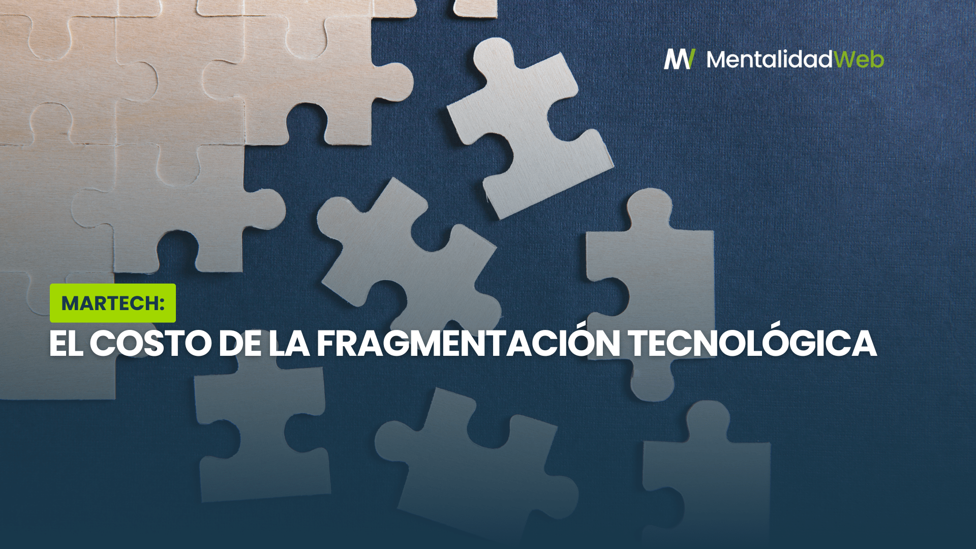 Diagrama que muestra la integración estratégica de plataformas publicitarias y CRM en un ecosistema Martech.
